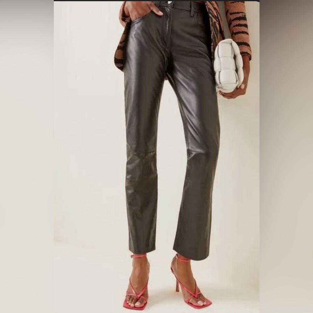 Brandon Maxwell Faux Leather Straight Leg Ankle Pants Size:28 Condition:LIKE NEW